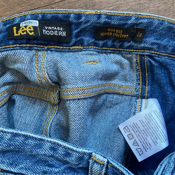 Lee Vintage Modern Jeans - Picture 6 of 8